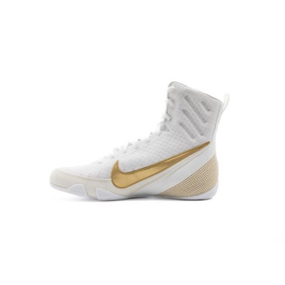 Nike Machomai 3